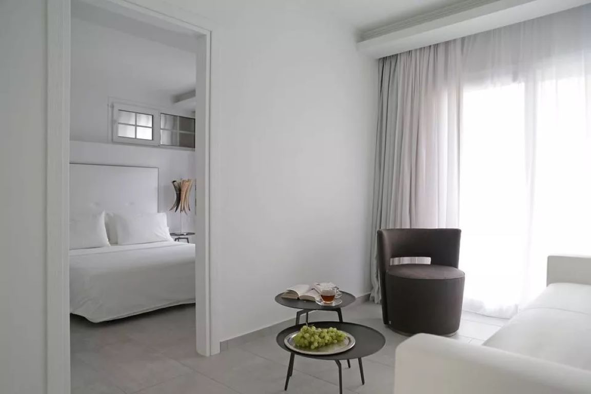 Racconto Boutique Design Hotel-Suite.jpg