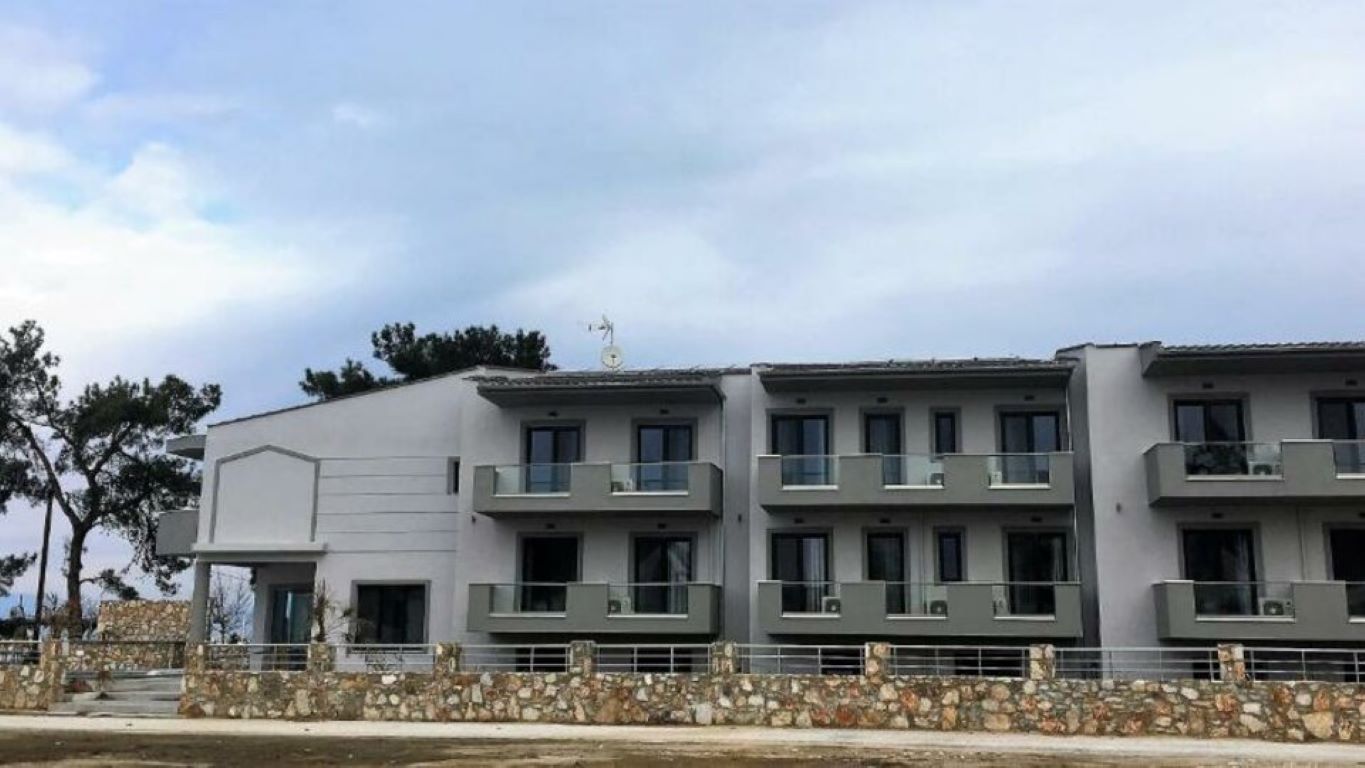 Hotel Rachoni Imperial-Zgrada hotela.jpg
