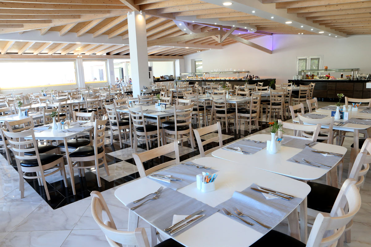 Saint George Palace Hotel-Restoran.jpg