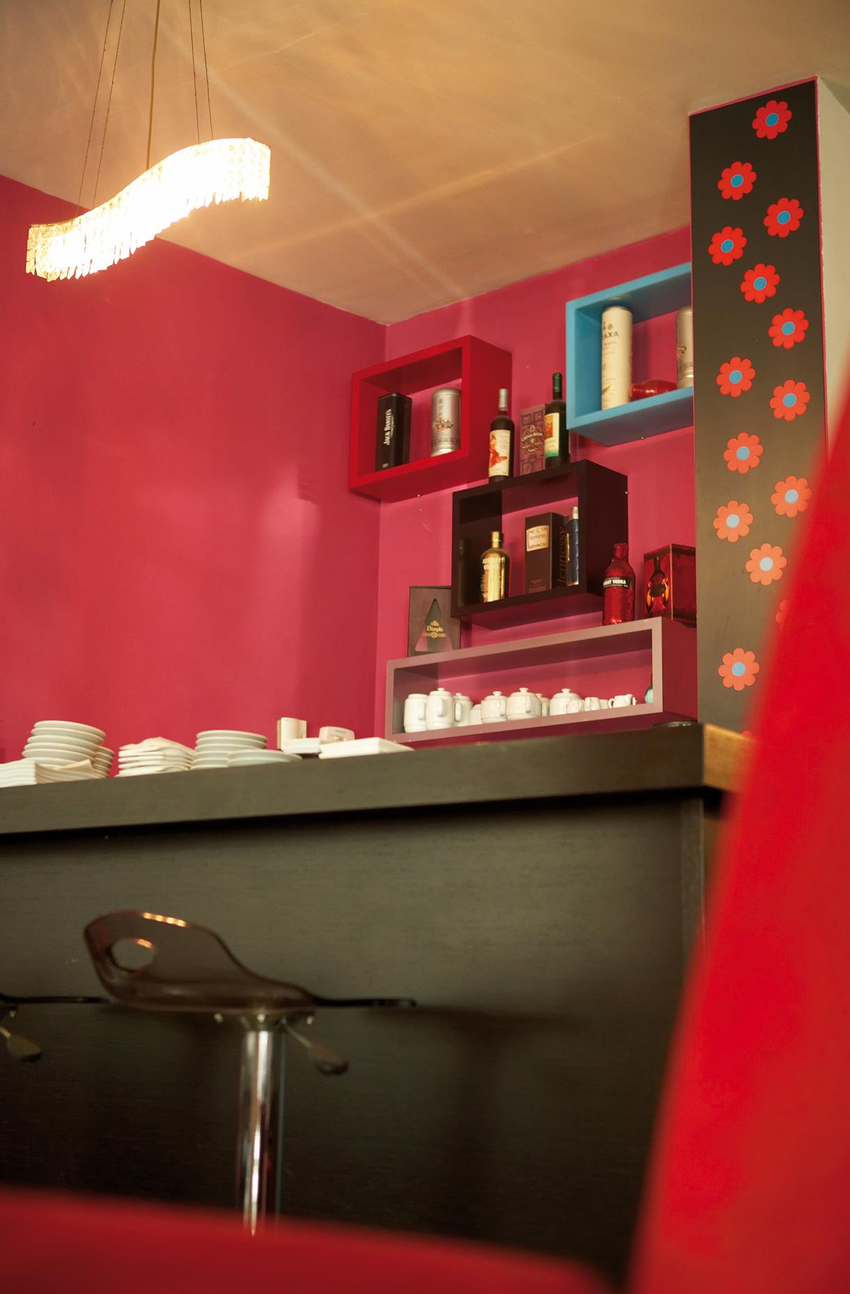 Hotel Anessis bar.jpg