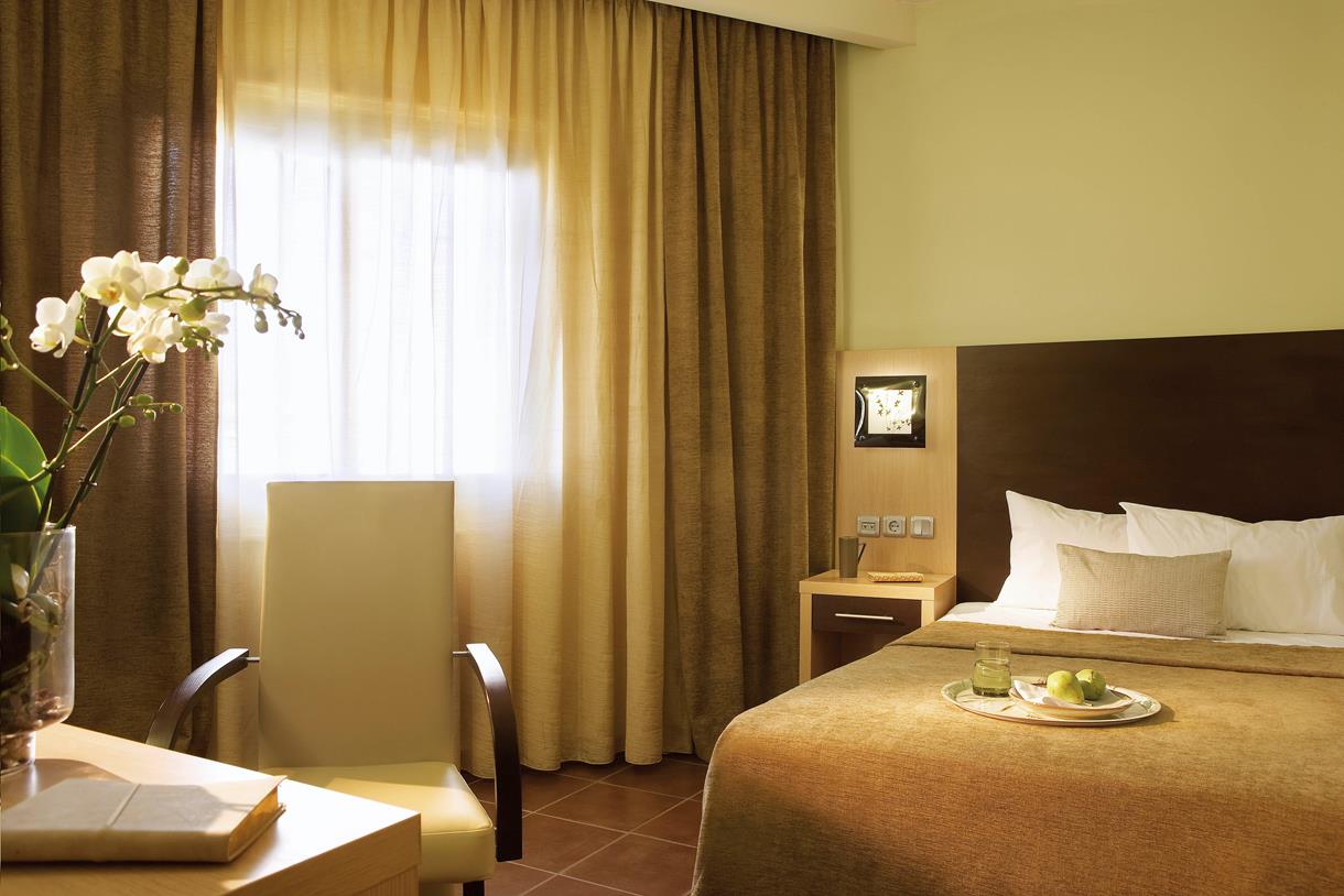 Hotel Anessis double room.jpg