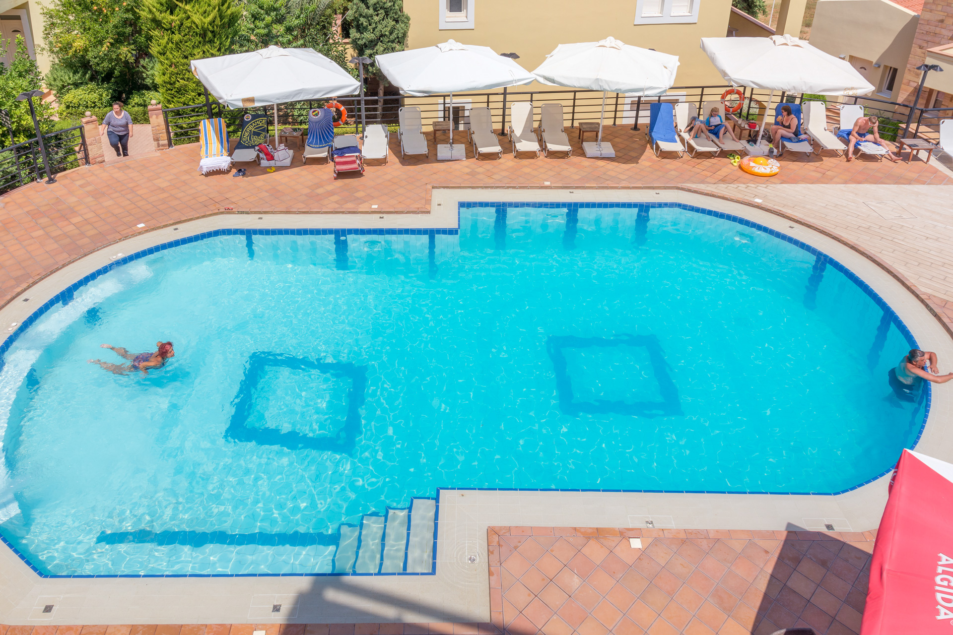 Sea View Resort - bazen.jpg