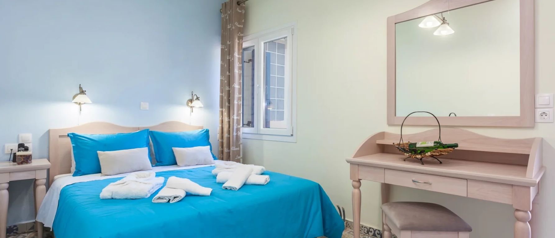 Stafylos Suites-Suite.jpg