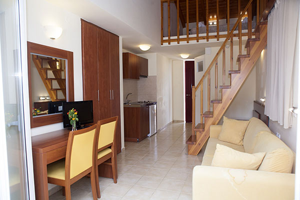 Summertime Inn - stepenište.jpg
