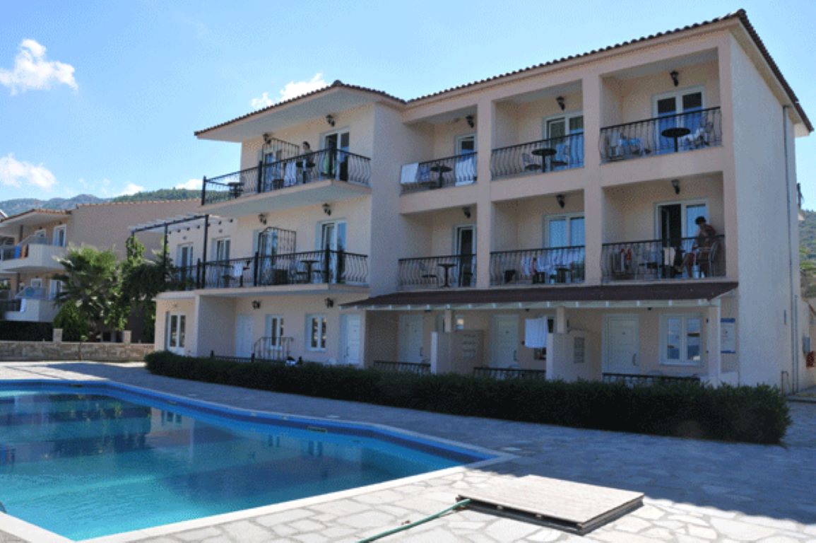 Sunrise Beach Hotel-Zgrada hotela.jpg