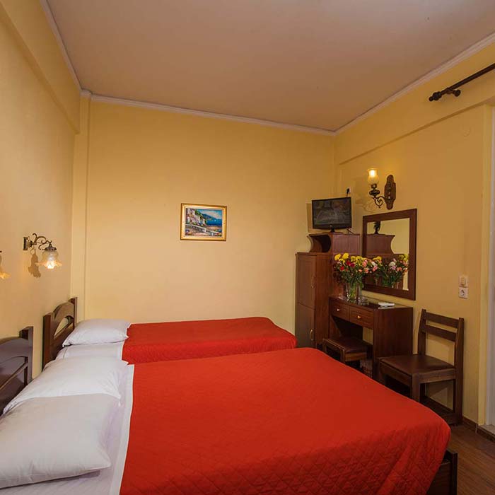 Sunset Hotel - Corfu - lezajevi.jpg