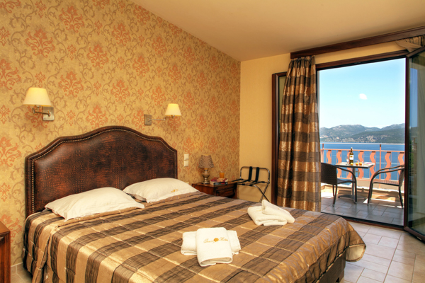 Tesoro Hotel - Pogled na sobu.jpg
