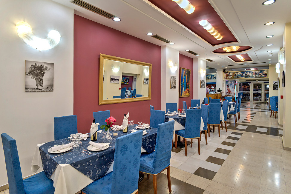 Hotel Angelica Pallace restaurant 1.jpg