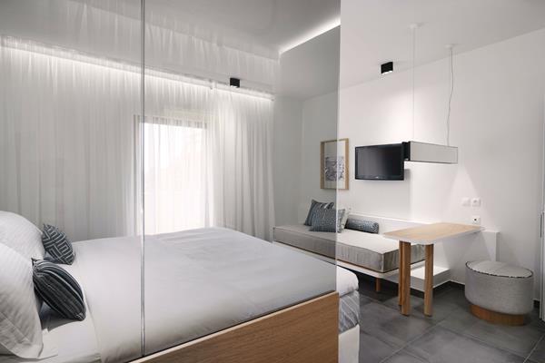 Thomais Boutique hotel - pogled na sobu iz drugog ugla.jpg