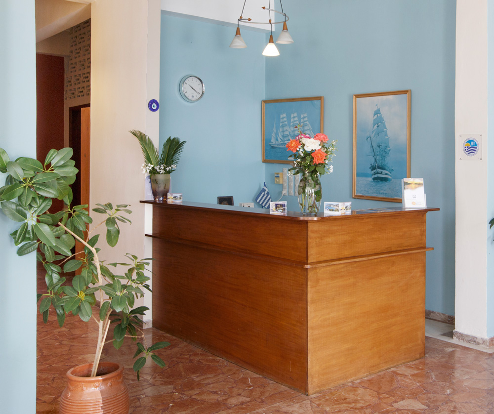 Hotel Talon beach - recepcija.jpg