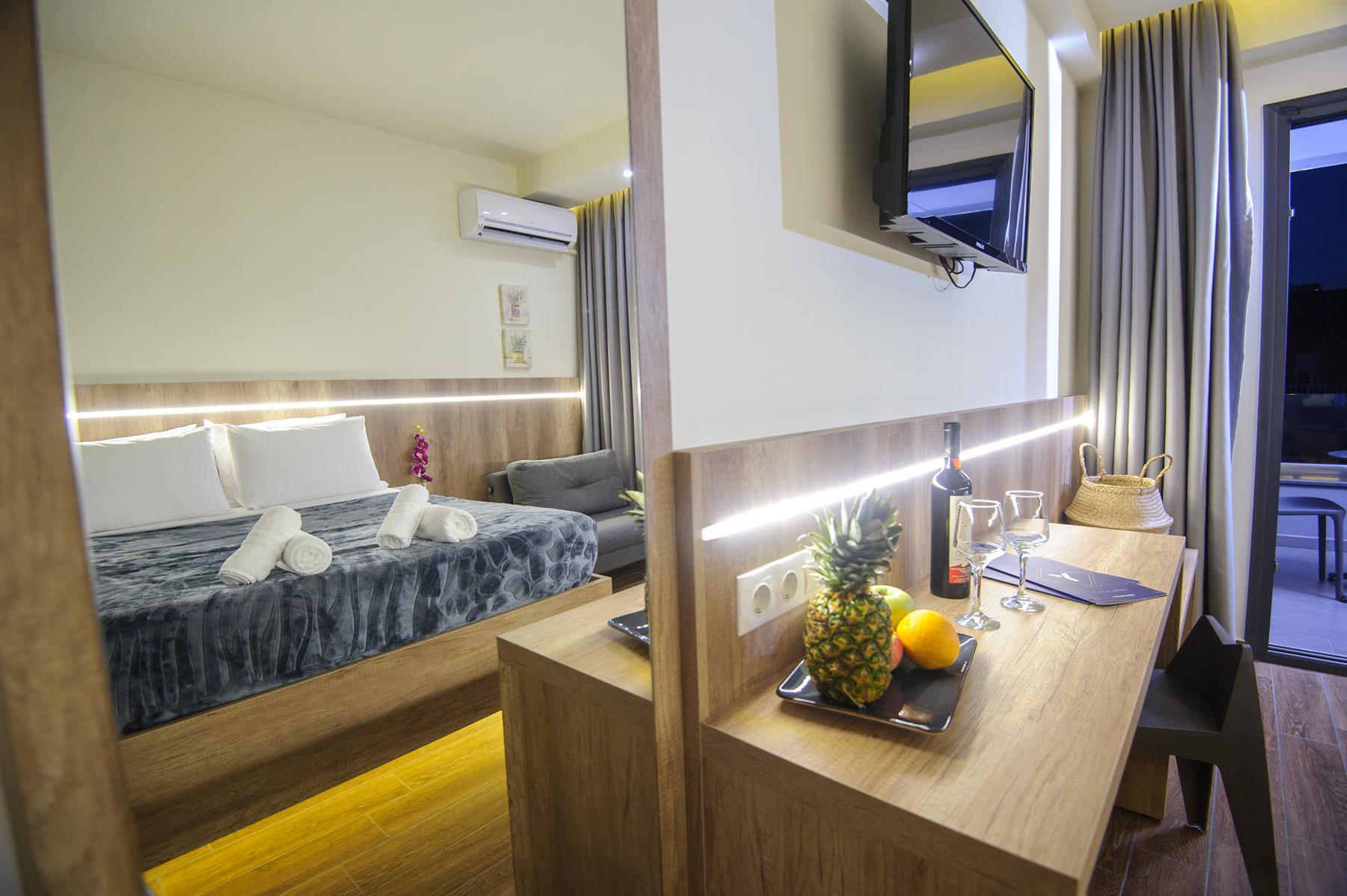 Hotel Yakinthos-Superior porodicna soba.jpg