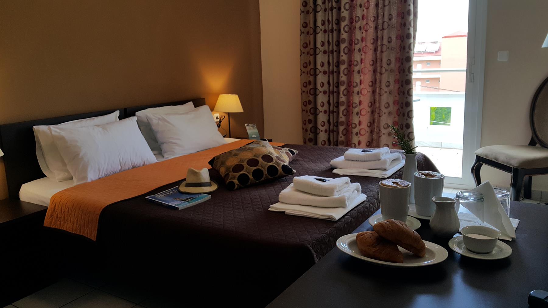Yakinthos Hotel-Standardna soba.jpg