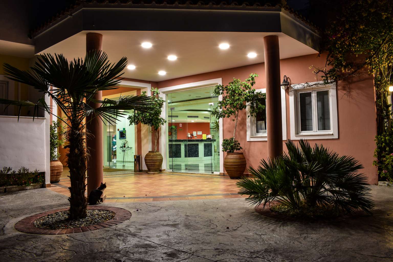 Zefyros Ecoresort Hotel – Zakynthos - ulaz u objekat.jpg