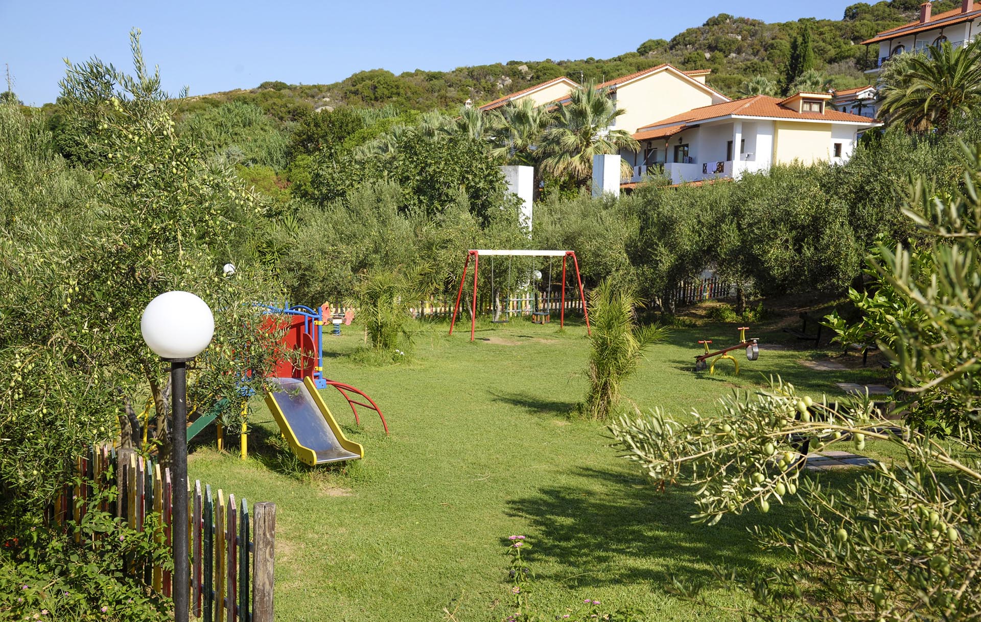 Hotel Aristoteles Holiday Resort decije igraliste.jpg