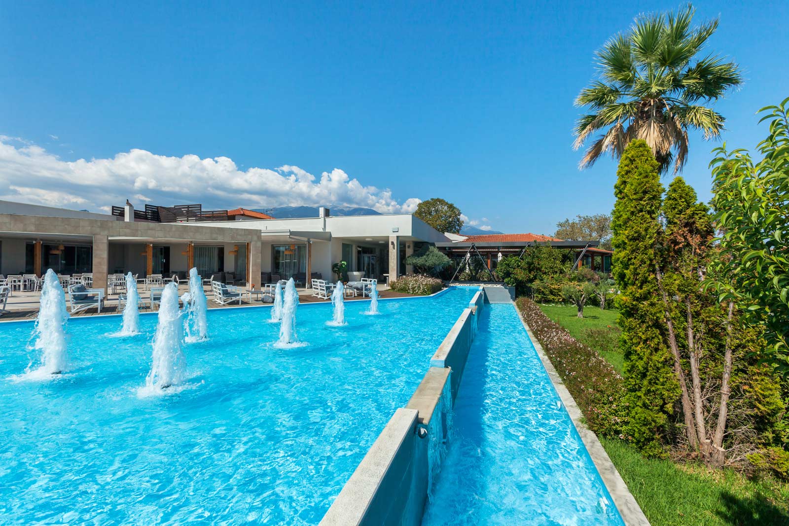 Hotel Poseidon Palace fontana.jpg