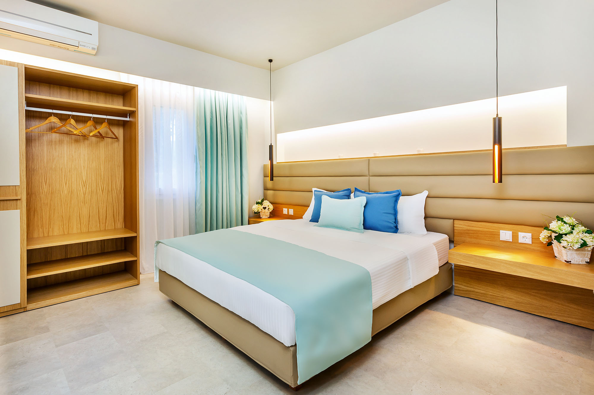 Hotel Poseidon Palace suite.jpg