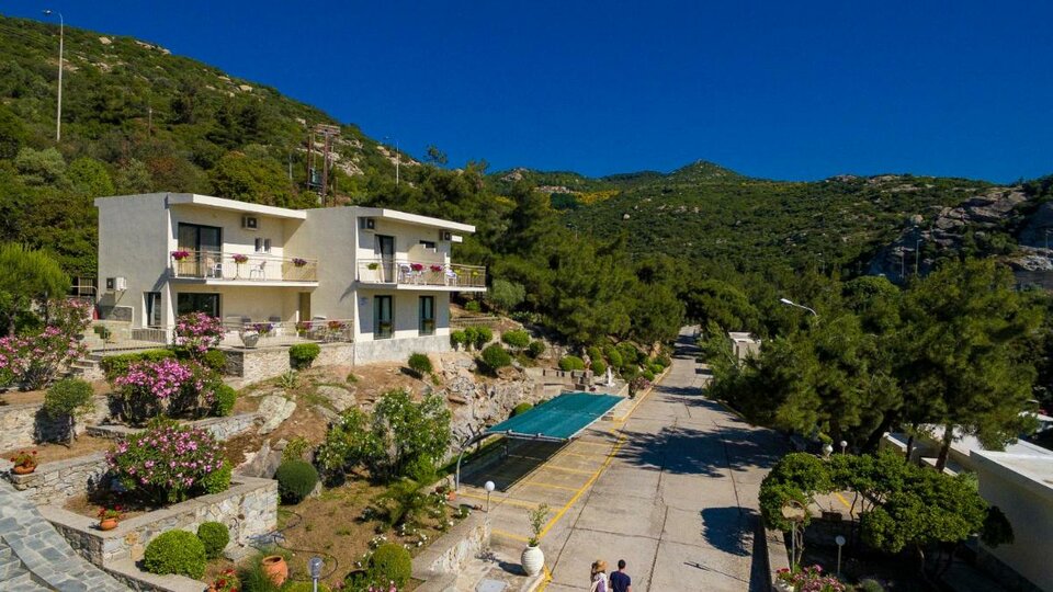 Hotel Tosca beach hotel.jpg