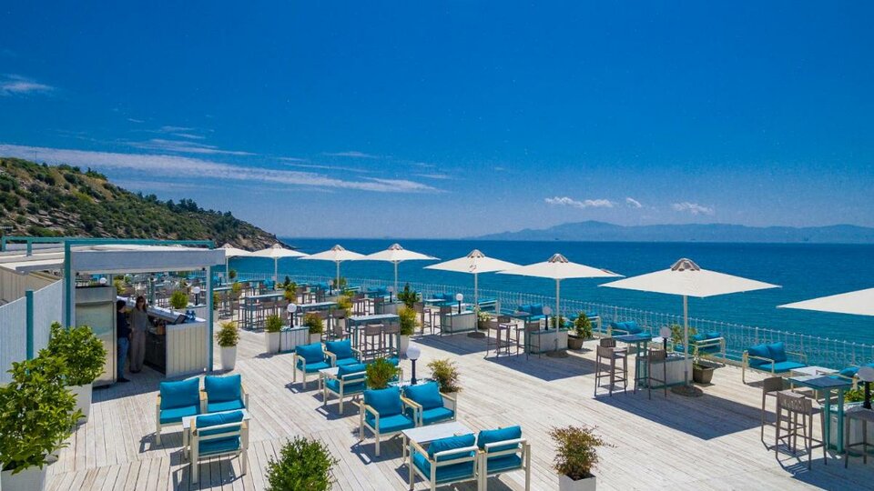 Tosca Beach restoran vidikovac.jpg