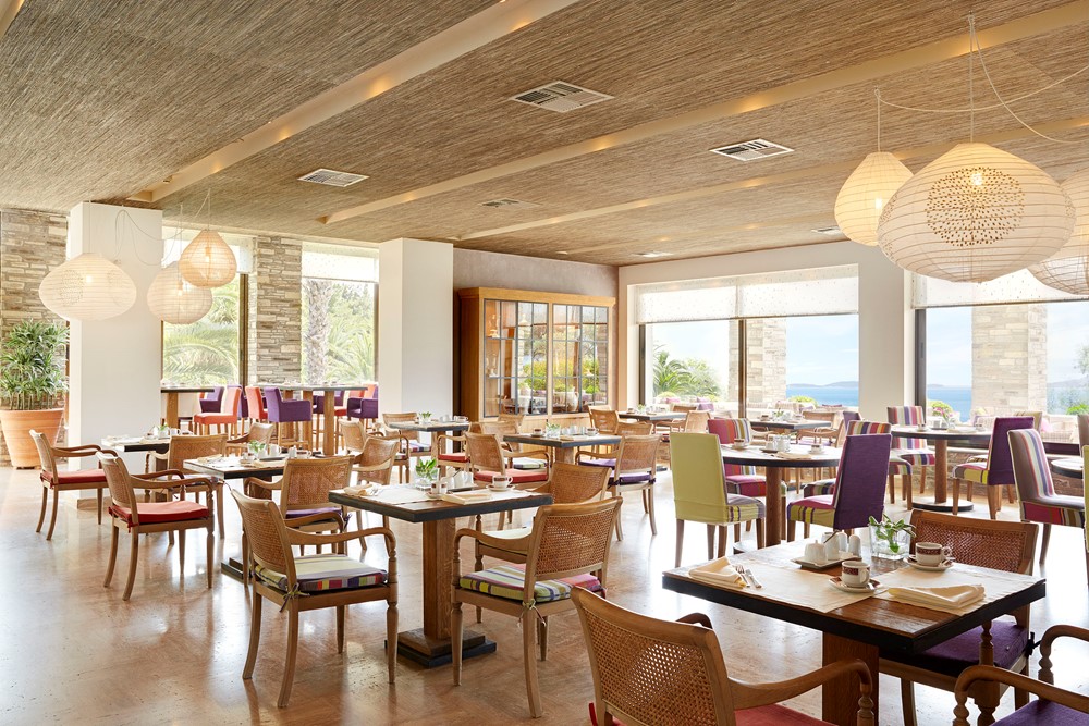 Hotel Eagles Palace Melathron restoran.jpg