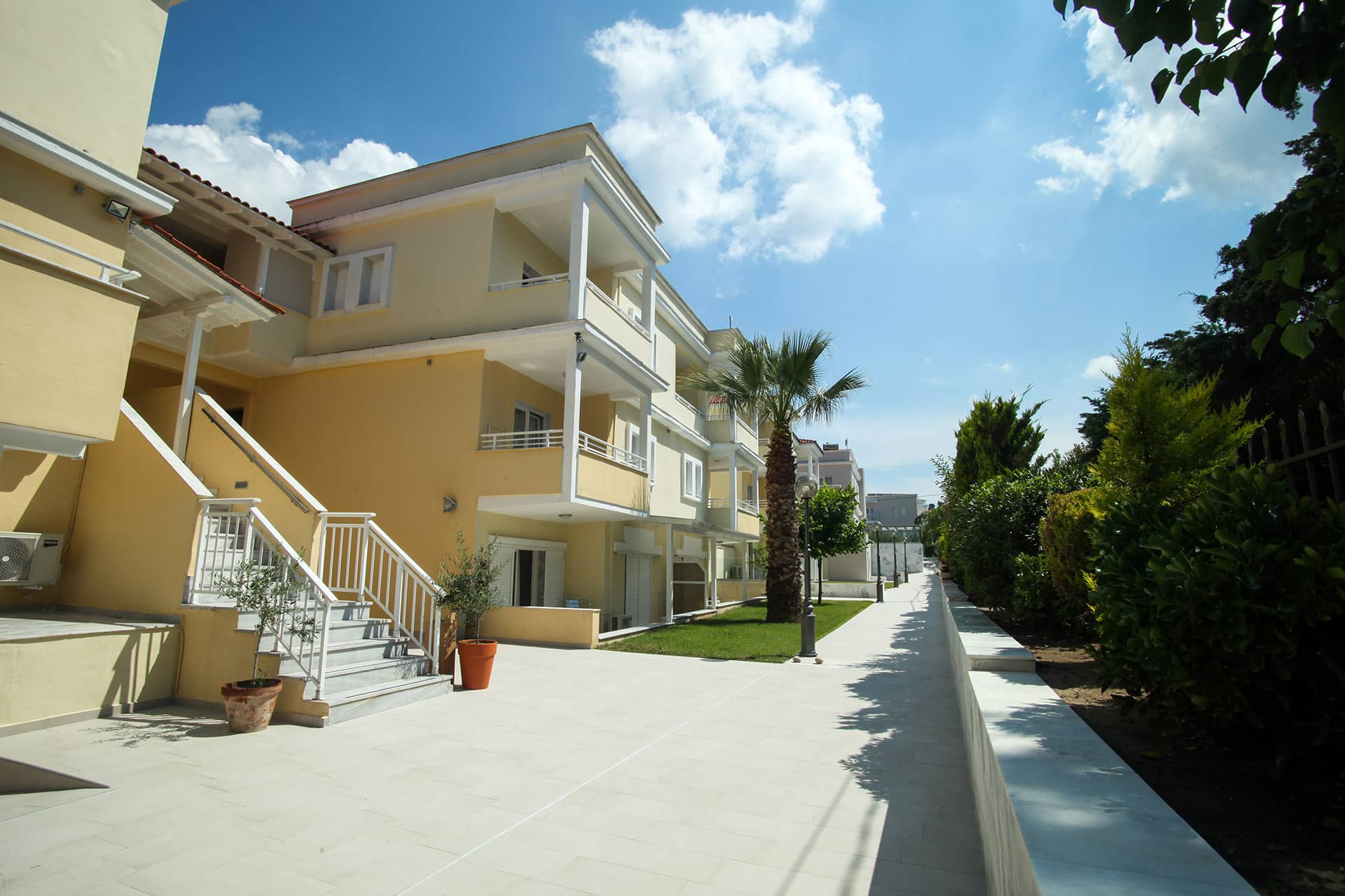 Hotel Naias exterior.jpg