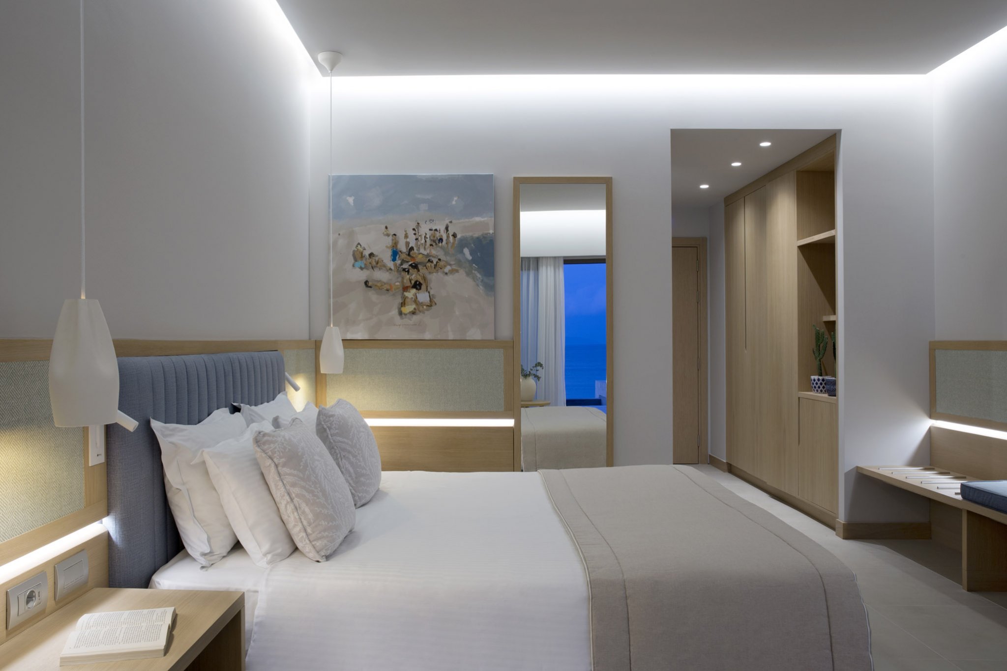 Ammoa Hotel - soba s francuskim ležajem.jpg