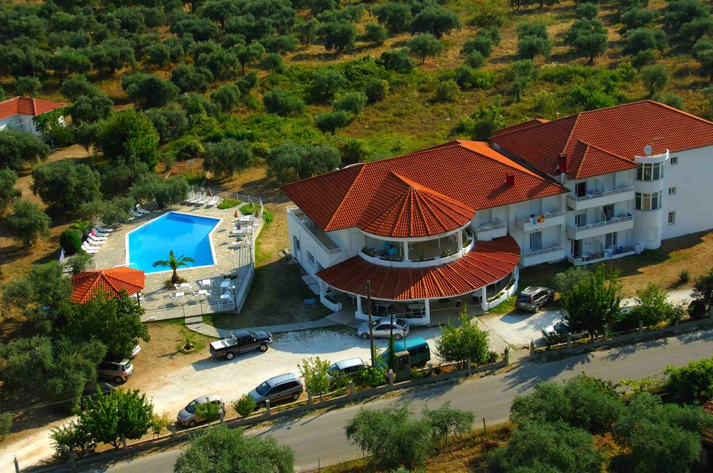 Hotel Achilion 1.jpg