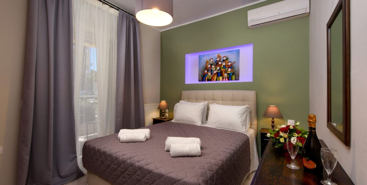 Hotel Angelo Del Arte deluxe studio 1.jpg