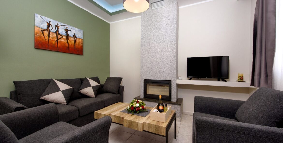 Hotel Angelo Del Arte one bedroom apartment.jpg