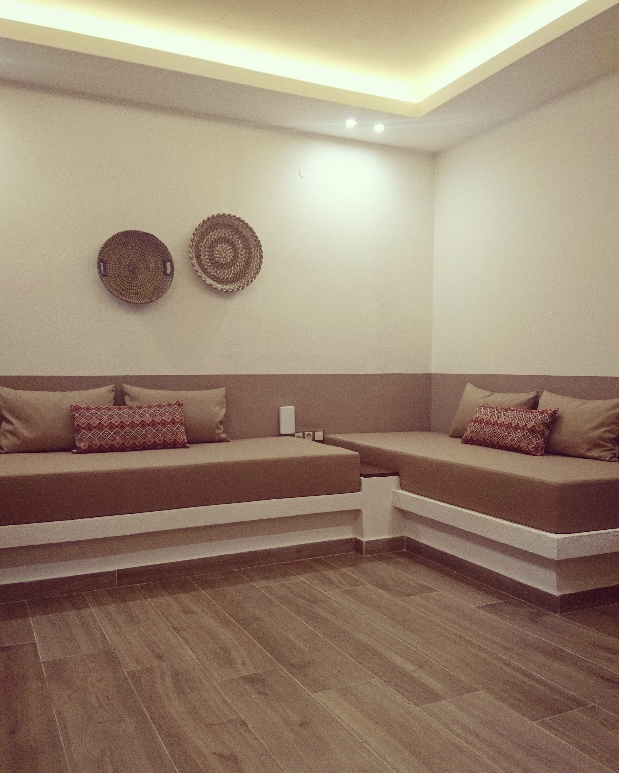 Asteris Village Hotel - Junior suites - Kreveti na razvlačenje.jpg