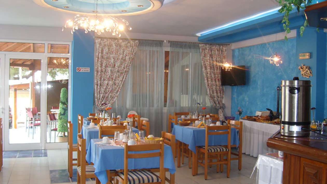 Sunset hotel - restoran.jpg