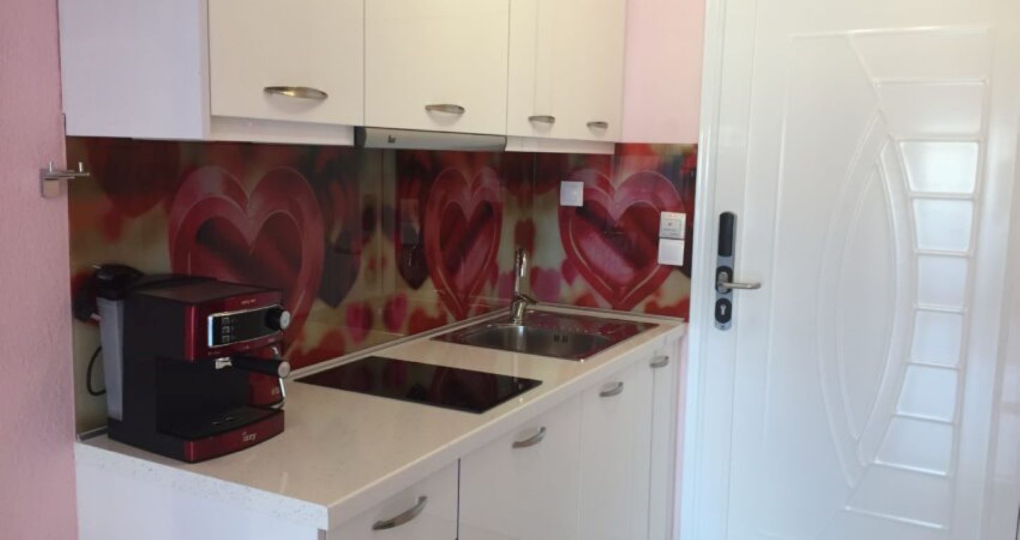 Dream Boutique Apartments-Luxury suite.jpg