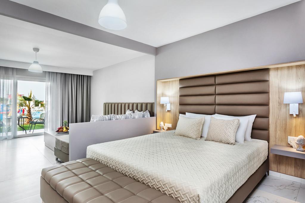 Hotel Anna junior suite.jpg
