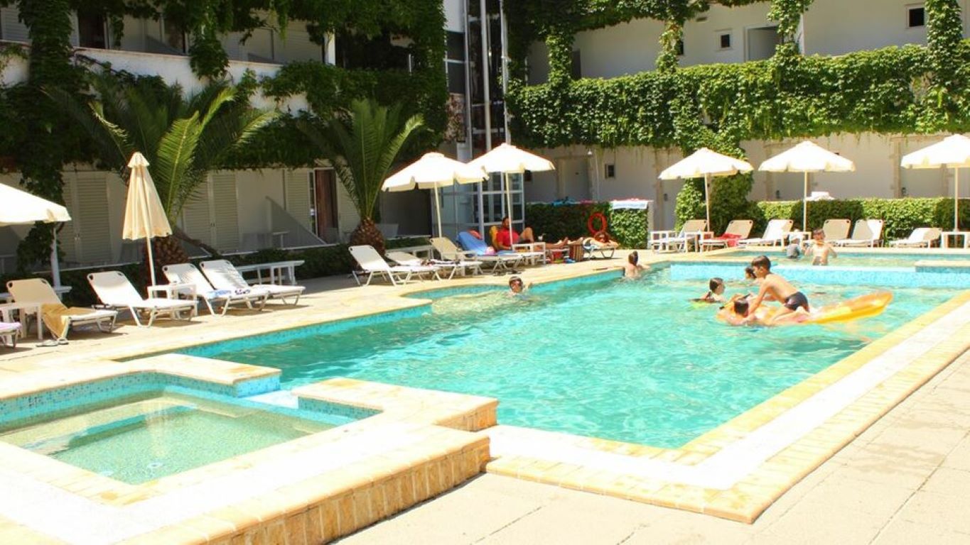 Hotel Olympic Kosma-Deciji nazen.jpg
