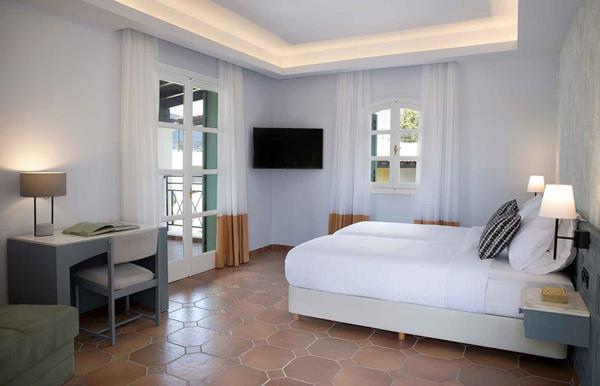 Eretria Hotel - dva odvojena ležaja.jpg