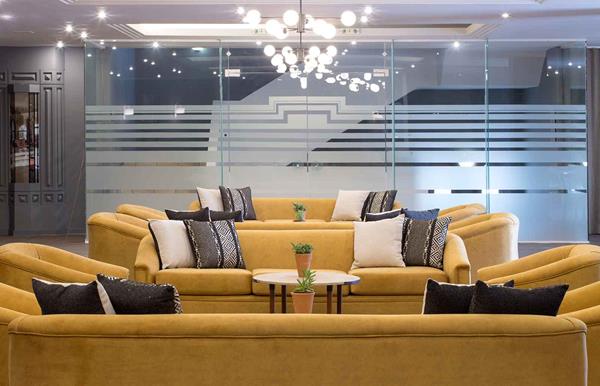 Eretria Hotel - lobi.jpg