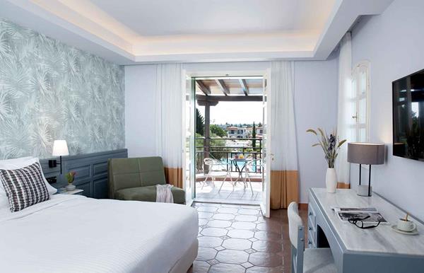 Eretria Hotel - pogled iz sobe.jpg