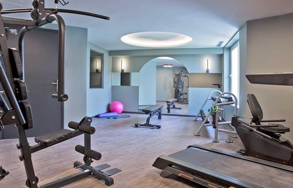 Eretria Hotel - teretana.jpg