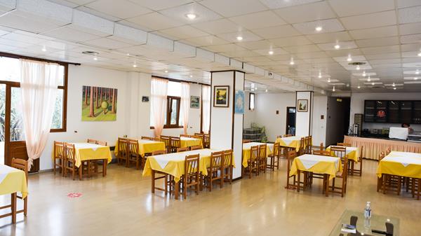 Coral Hotel - restoran.jpg