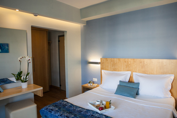 hotel Kronos - Francuski ležaj.jpg
