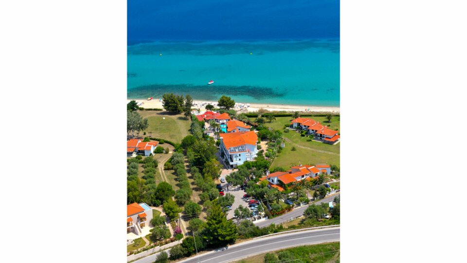 Villa George - pogled iz vazduha iz drugog ugla.jpg