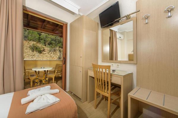 Ouranoupoli Princess Hotel - ogledalo.jpg