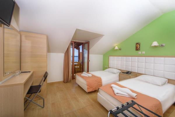 Ouranoupoli Princess Hotel - potkovlje.jpg