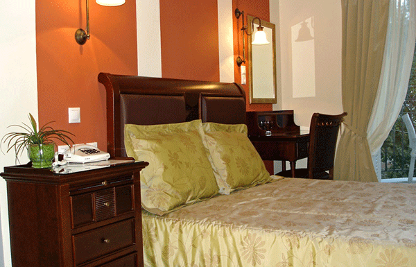 Enavilion Hotel - francuski ležaj.gif