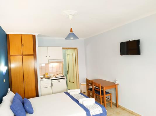 Hotel Elinnas - soba.jpg