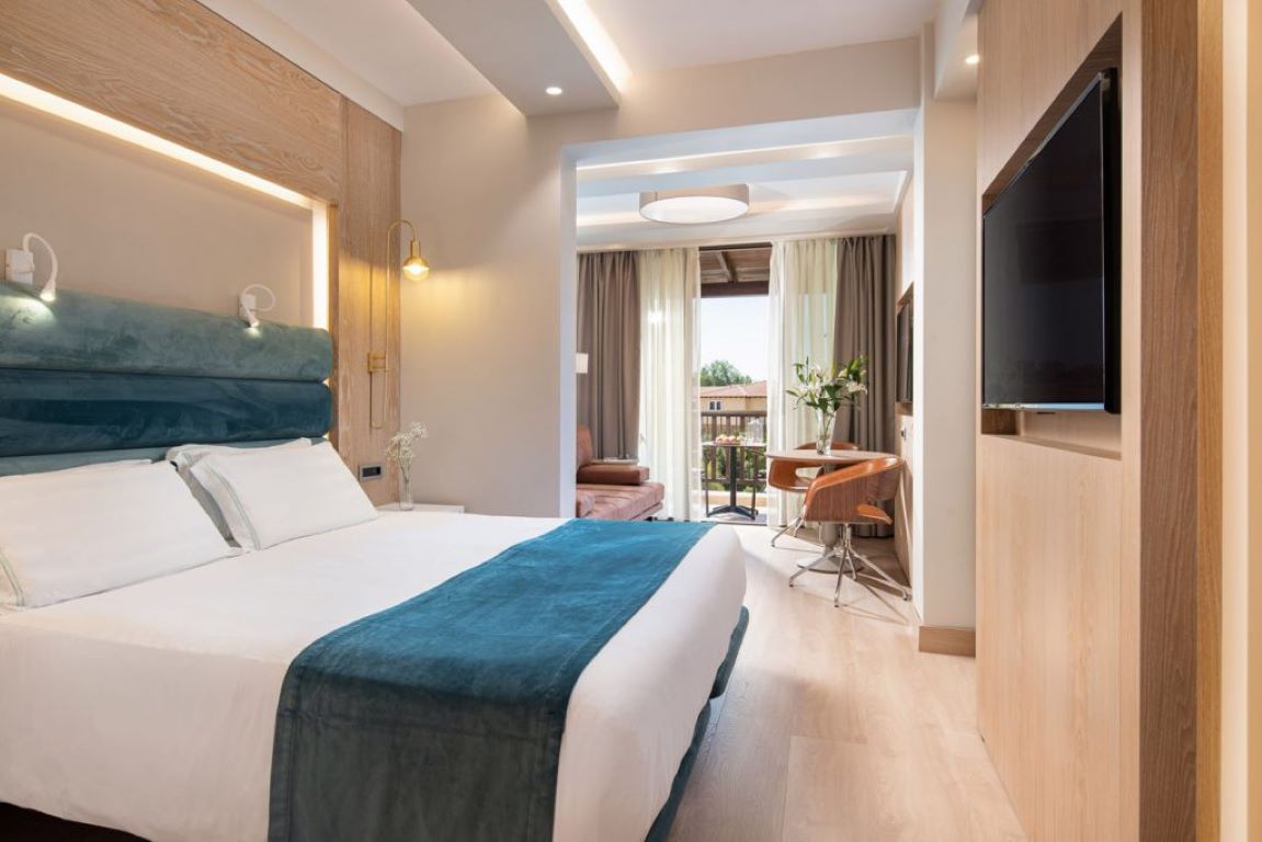 Anthemus Sea Beach Hotel & Spa-Superior soba.jpg