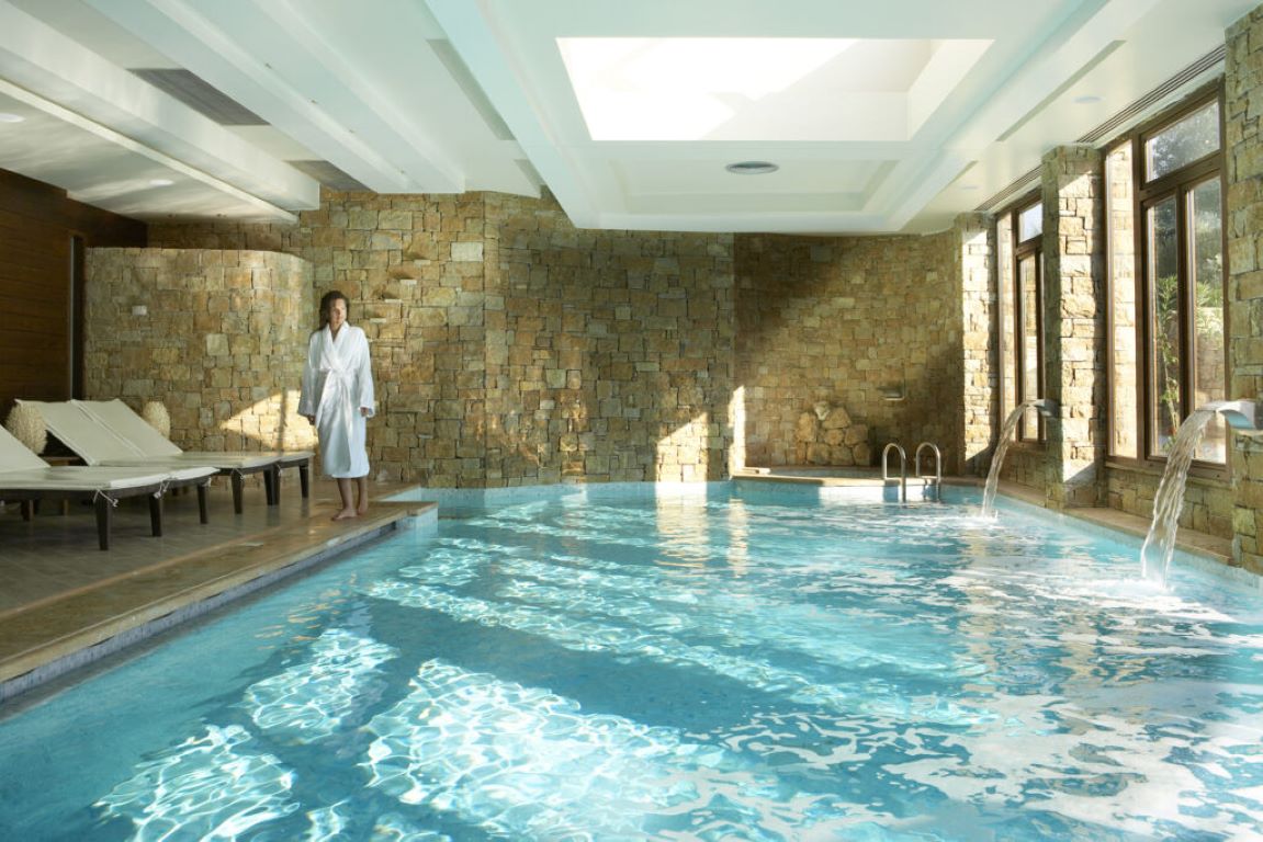 Anthemus Sea Beach Hotel & Spa-Unutrasnji bazen.jpg