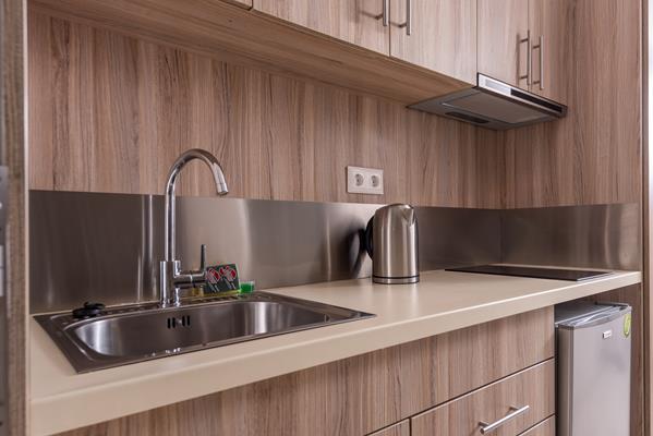 Dionyssos hotel _ apartments - kuhinja.jpg