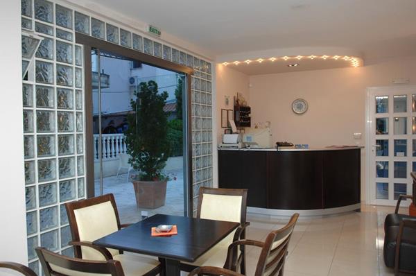 Kalipso Resort- recepcija.jpg