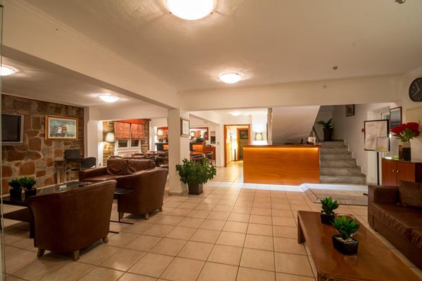 Korali Hotel - Paralija - lobi.jpg