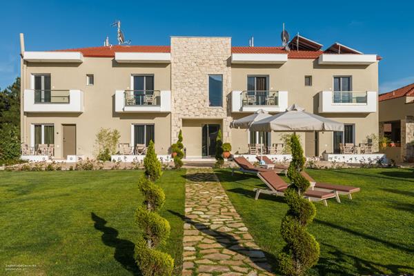 Lagaria hotel _ apartments - izgled spolja.jpg